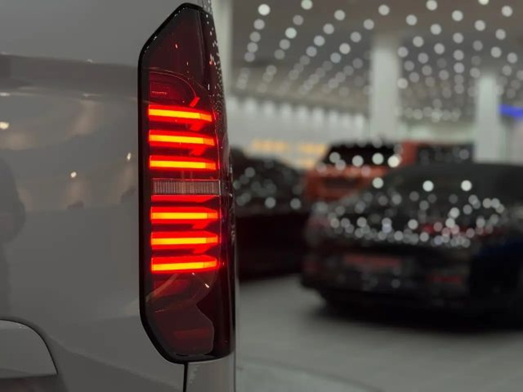 Volkswagen Caravelle DSG T7