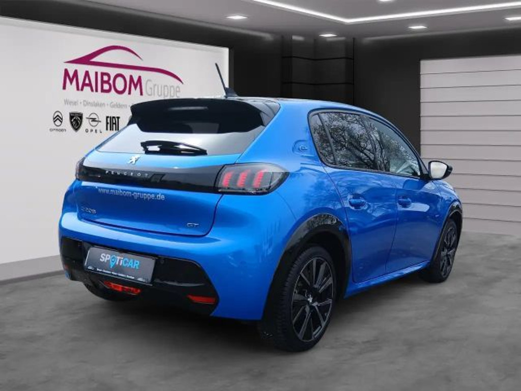 Peugeot e-208