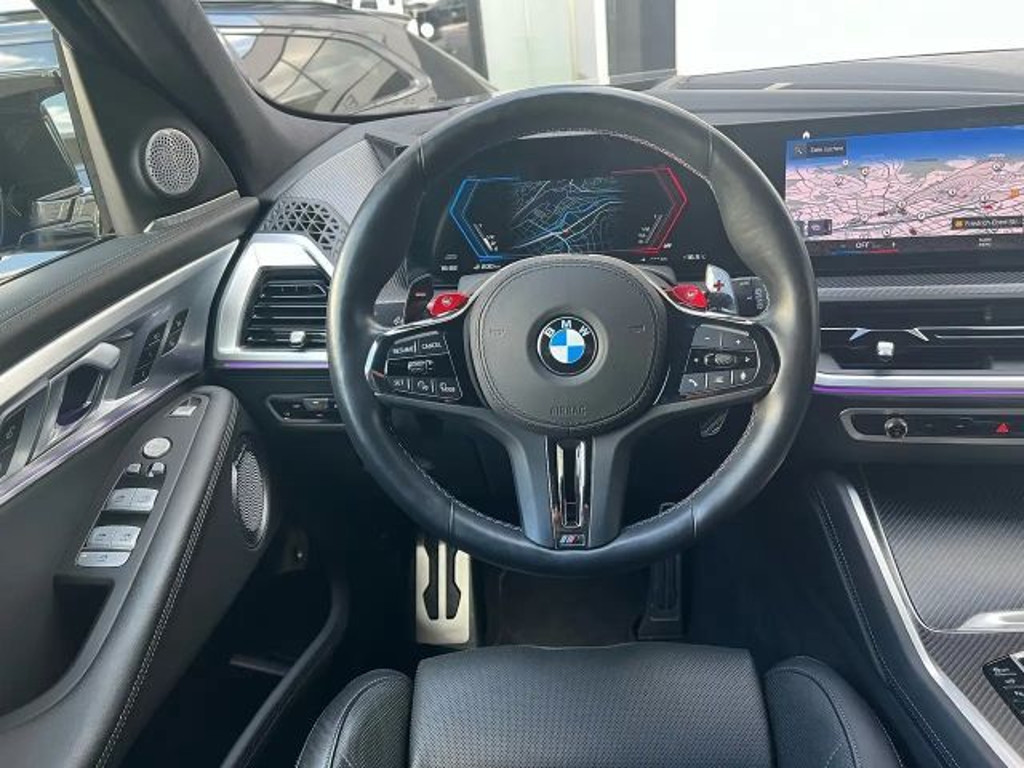BMW XM