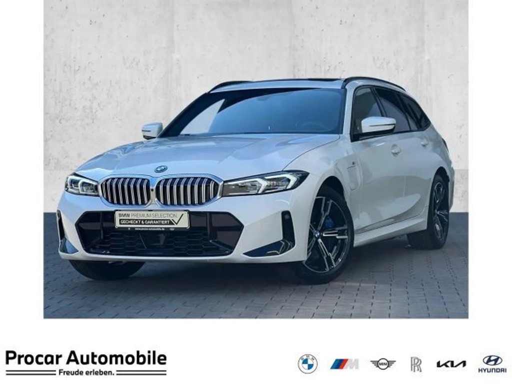 BMW 3 Serie 330 M-Sport Touring 330e