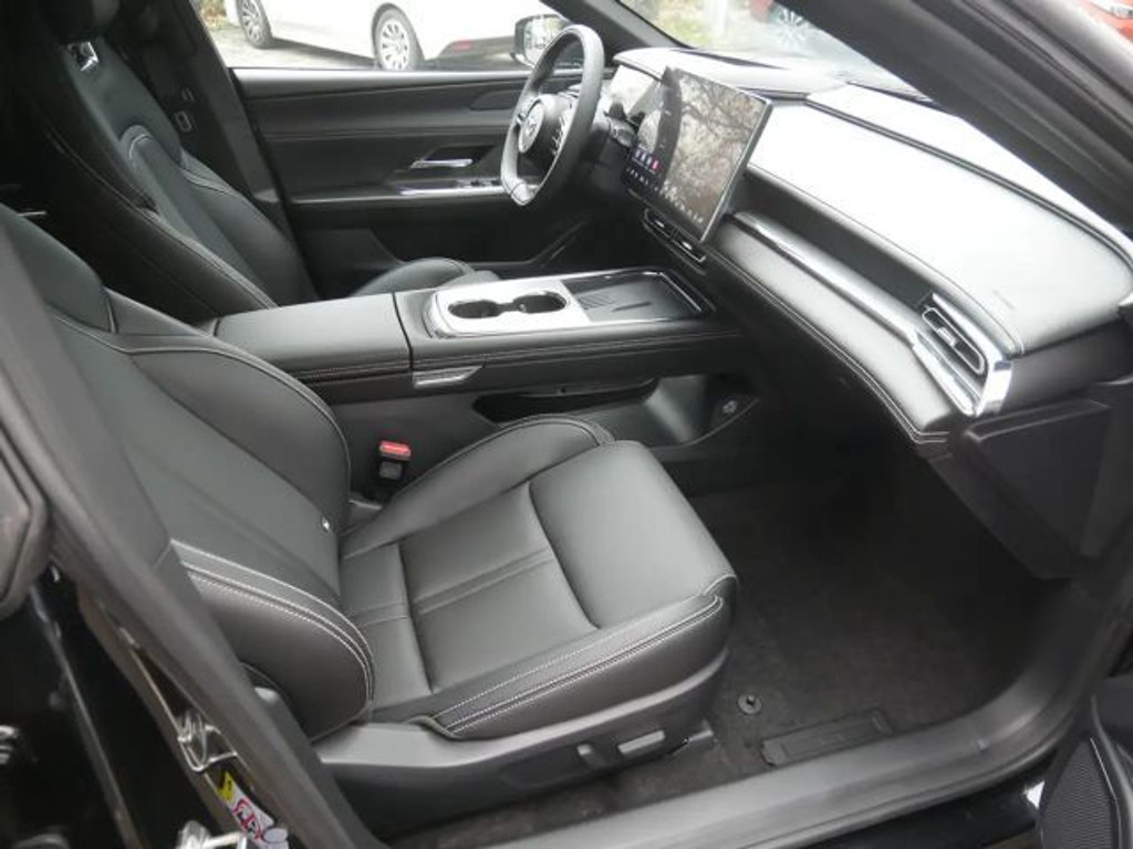Mazda 6e
