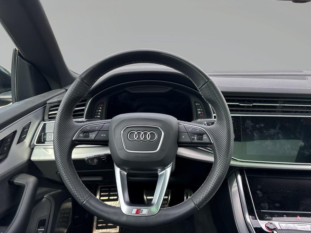 Audi SQ8