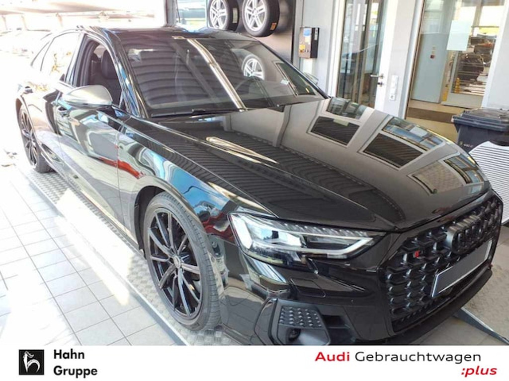 Audi S8 Quattro