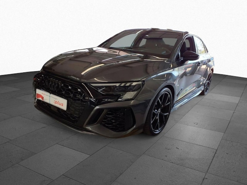 Audi RS3 Sedan Quattro S-Tronic