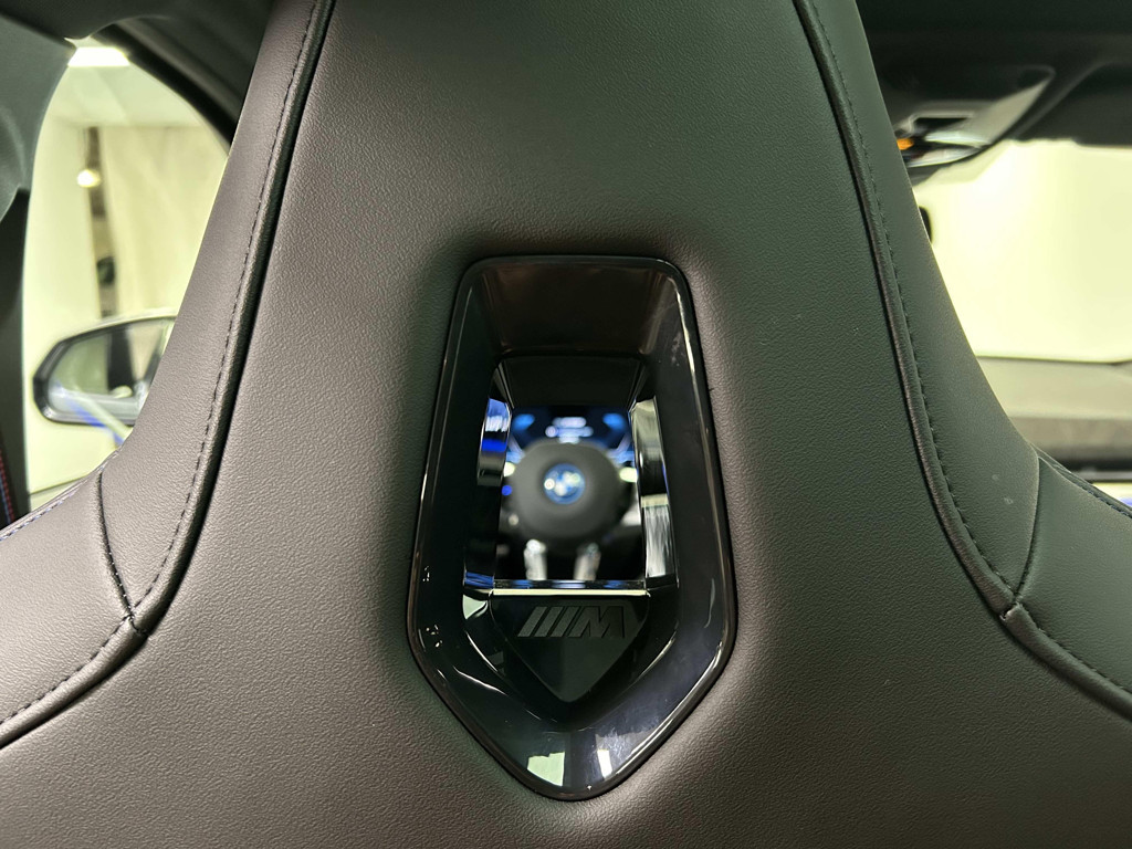 BMW iX2
