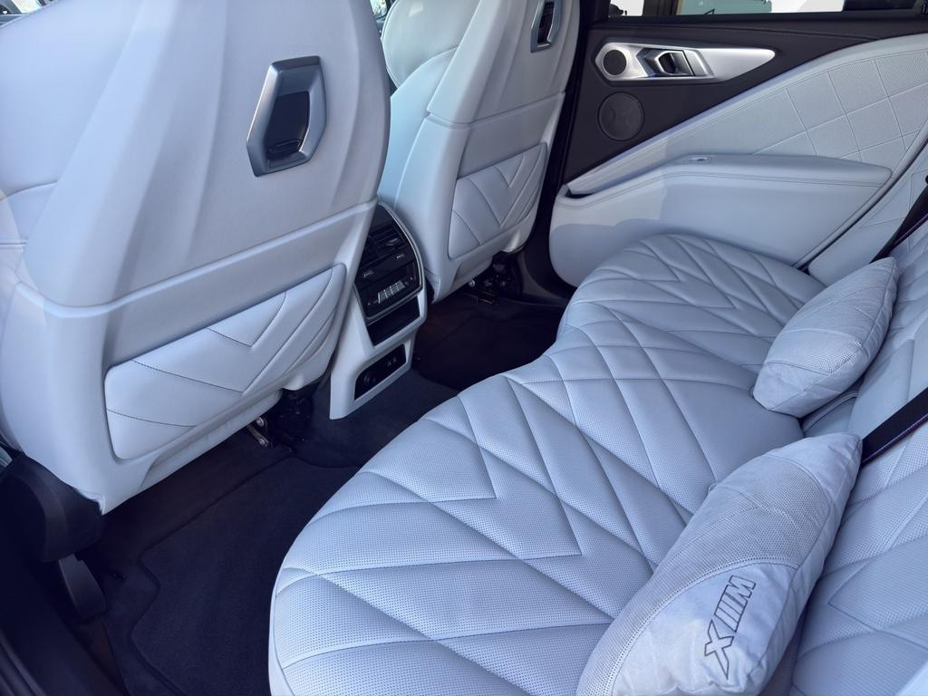 BMW XM