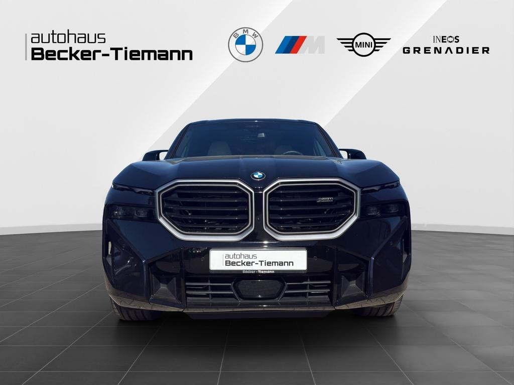 BMW XM