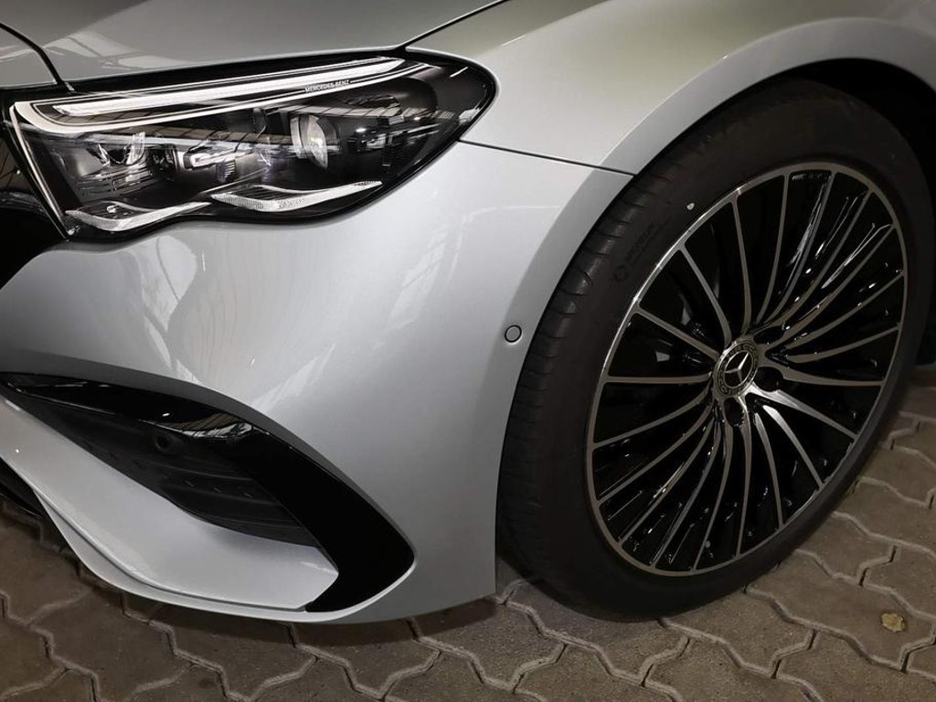 Mercedes-Benz E-Klasse E 220 AMG Line Estate E 220 d