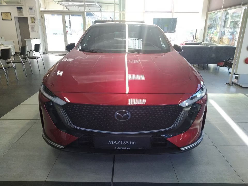 Mazda 6e Takumi RWD