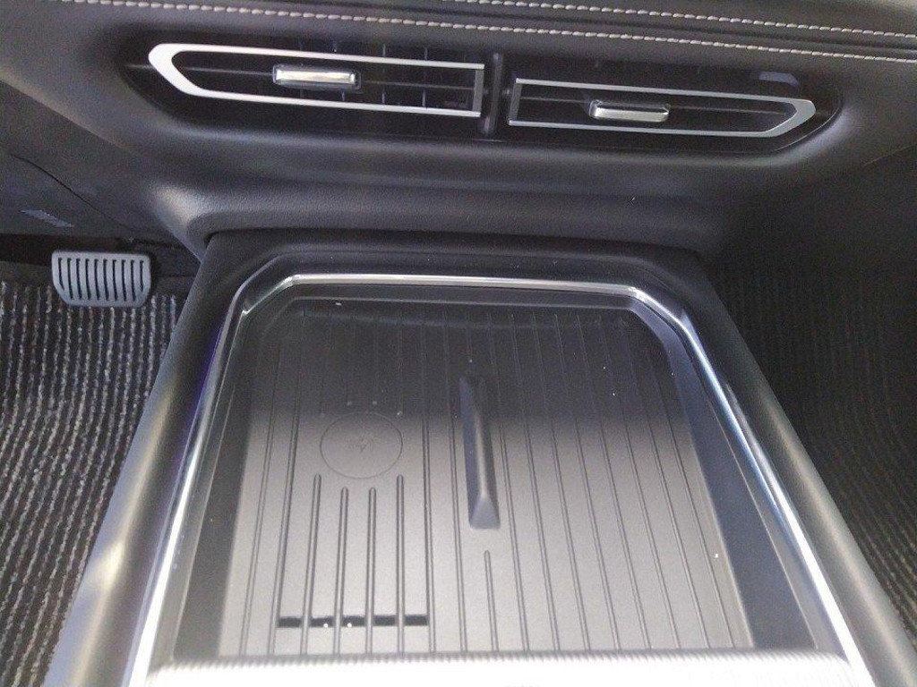 Mazda 6e