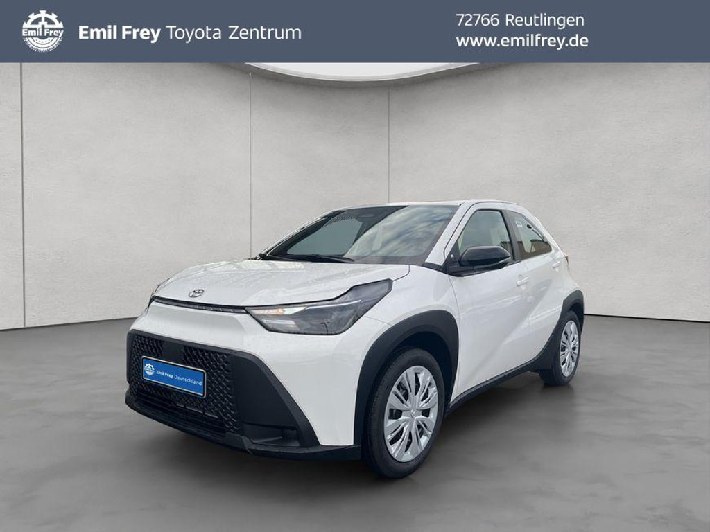 Toyota Aygo X X-play Play