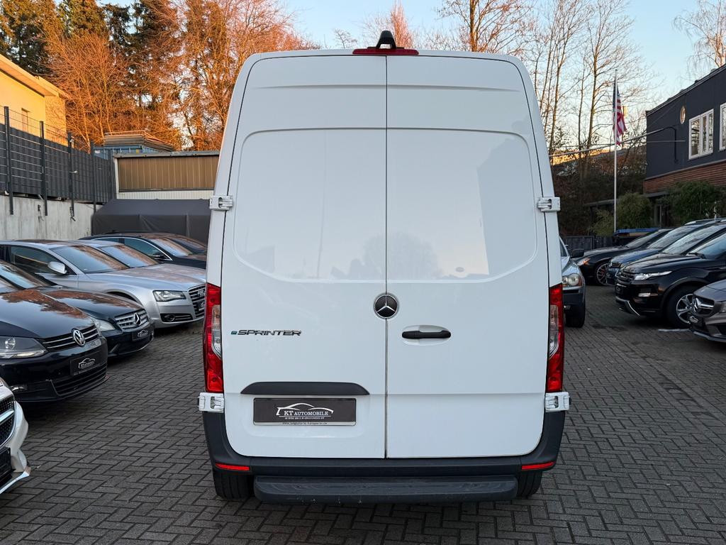 Mercedes-Benz eSprinter
