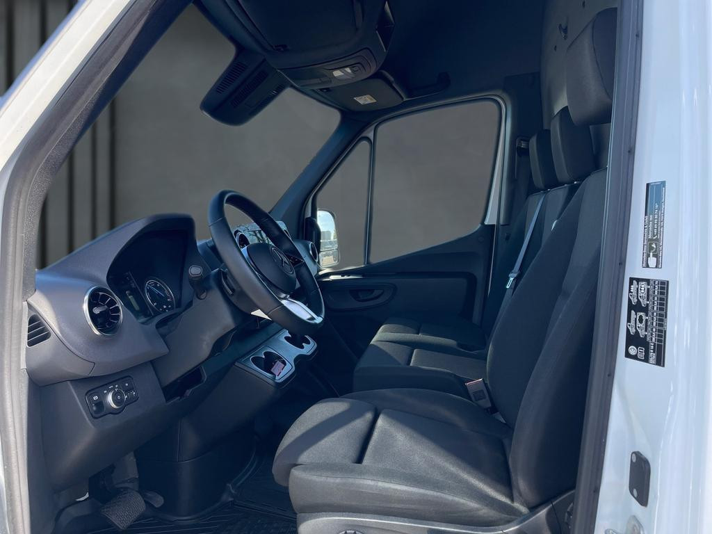 Mercedes-Benz eSprinter
