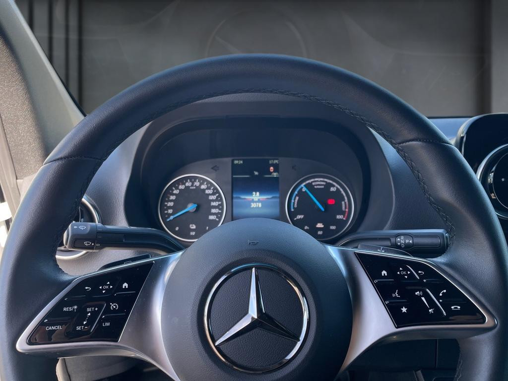 Mercedes-Benz eSprinter