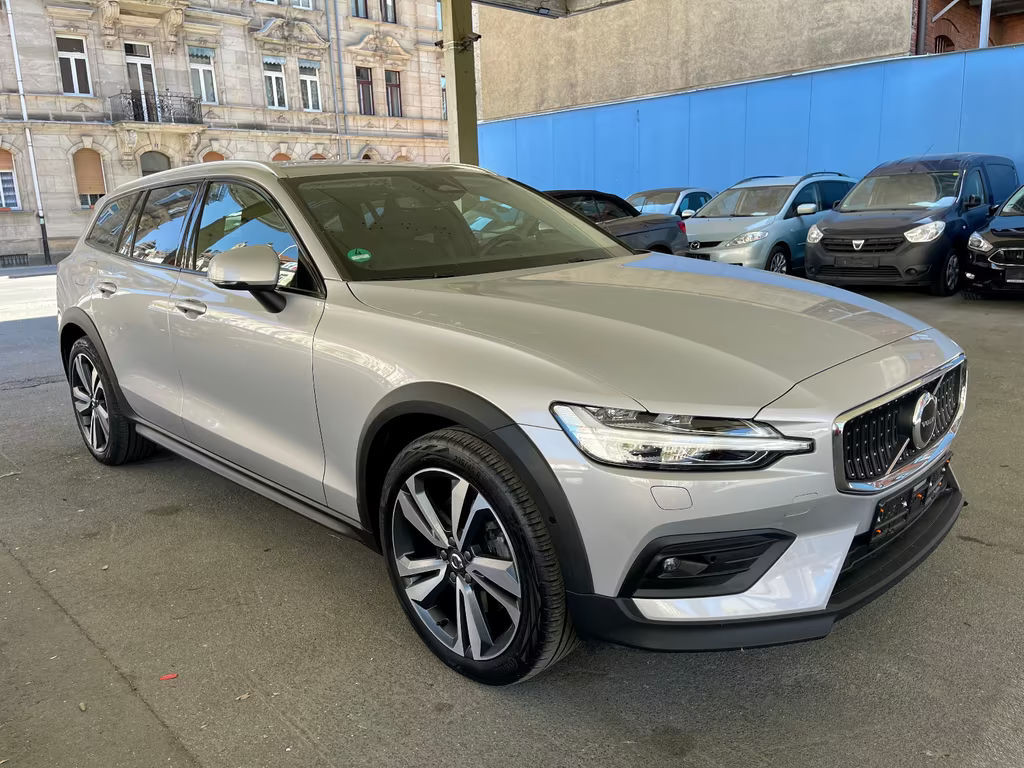 Volvo V60 Cross Country