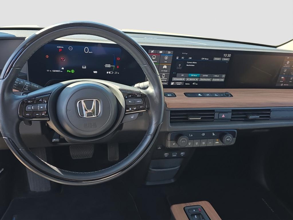 Honda e