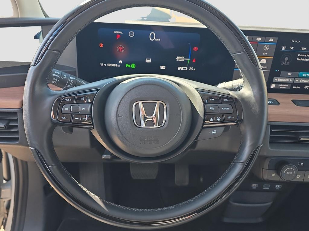 Honda e