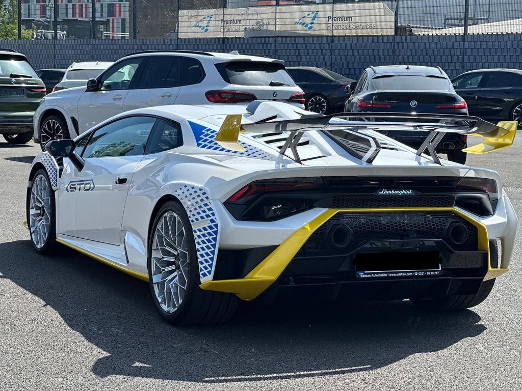 Lamborghini Huracan