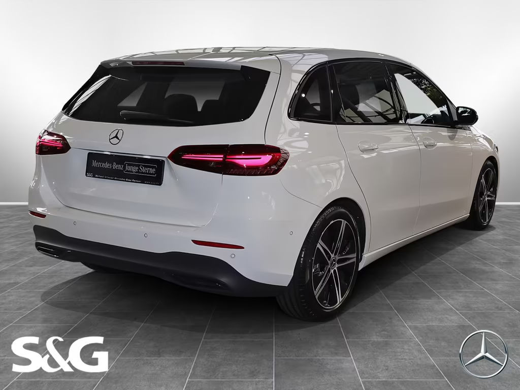 Mercedes-Benz B-Klasse B 200 TOTWINKEL+KAMERA+SPURHALTE+NIGHT PAKET+18"