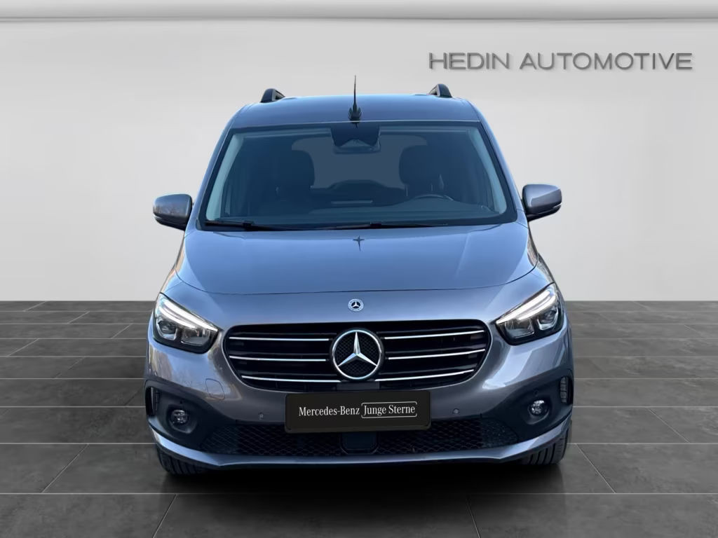 Mercedes-Benz T 180