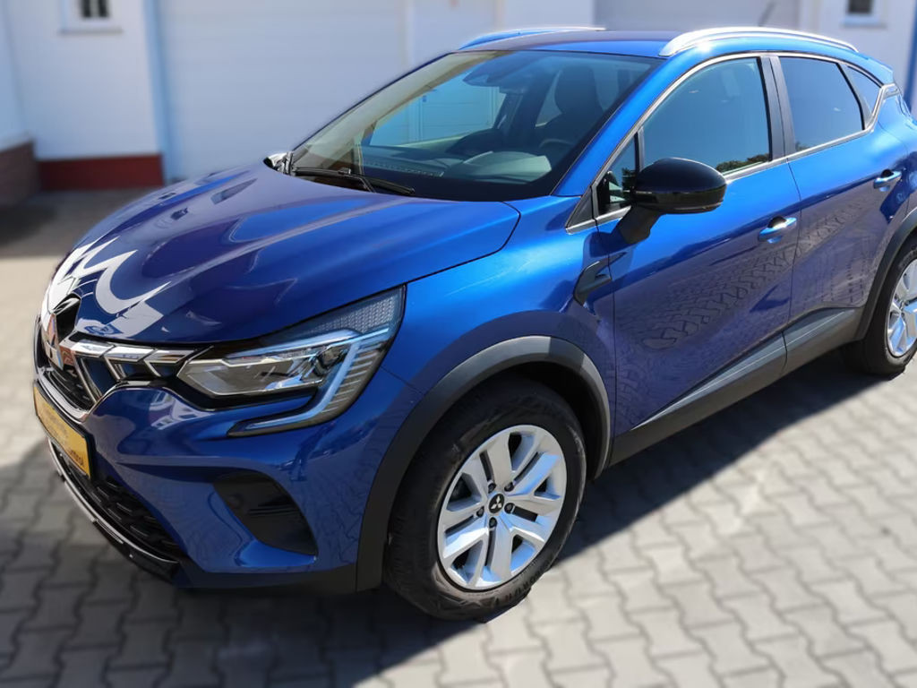 Mitsubishi ASX Plus mit Winterpaket und LED Scheinwerfer