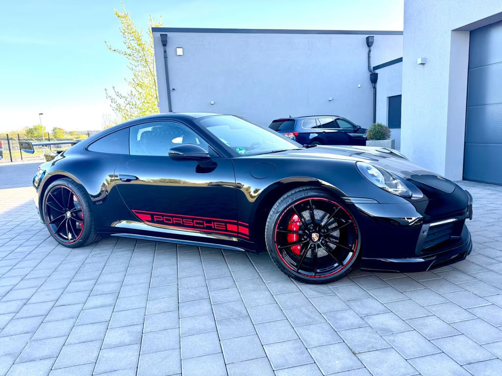 Porsche 911 Coupé 992 Carrera