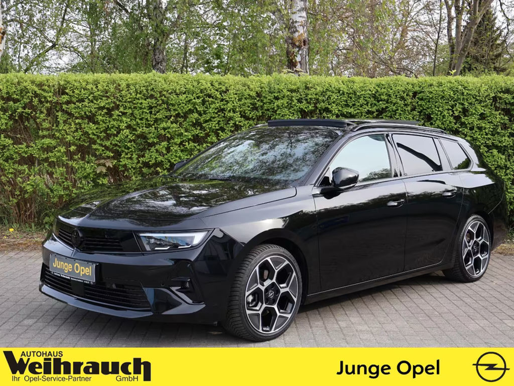 Opel Astra Sports Tourer Ultimate 1.2 Turbo Turbo