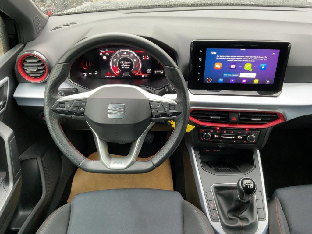 Seat Arona