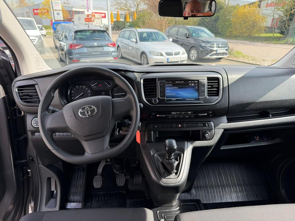 Toyota Proace (Verso)