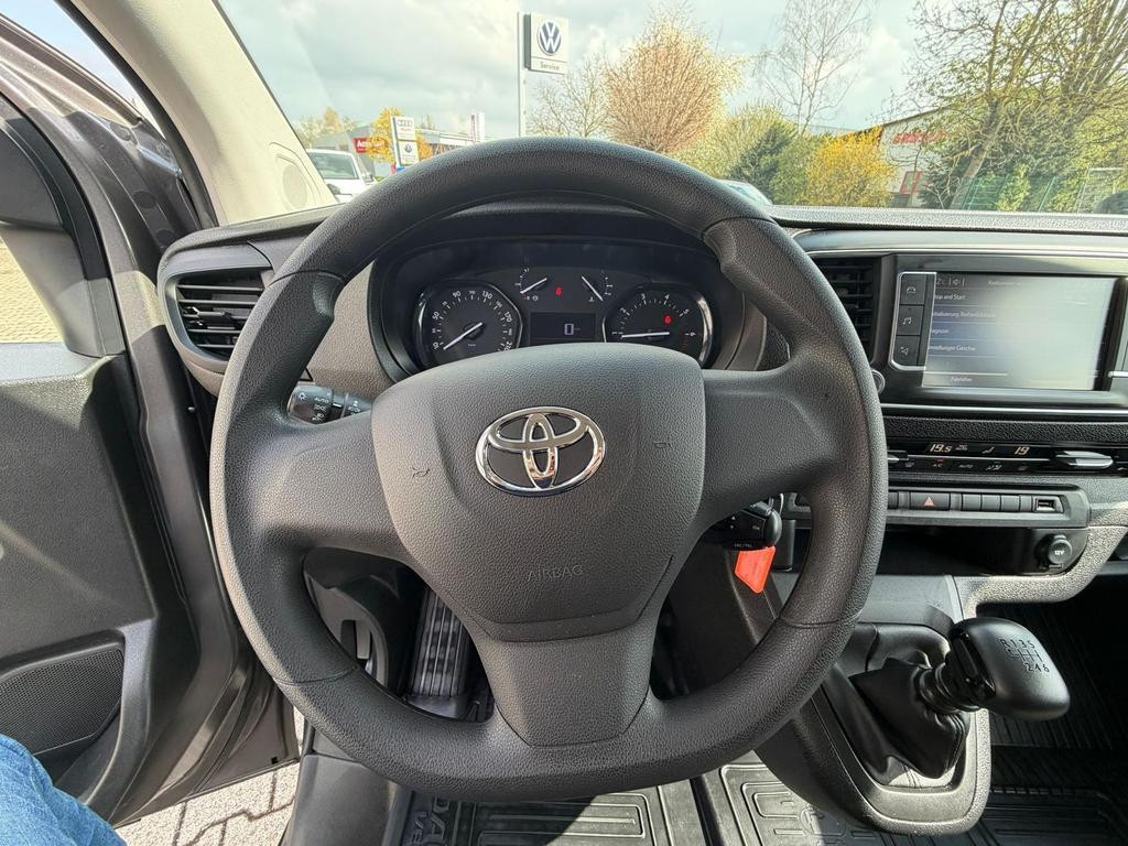 Toyota Proace (Verso)