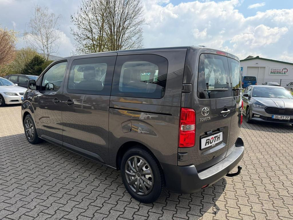 Toyota Proace (Verso)