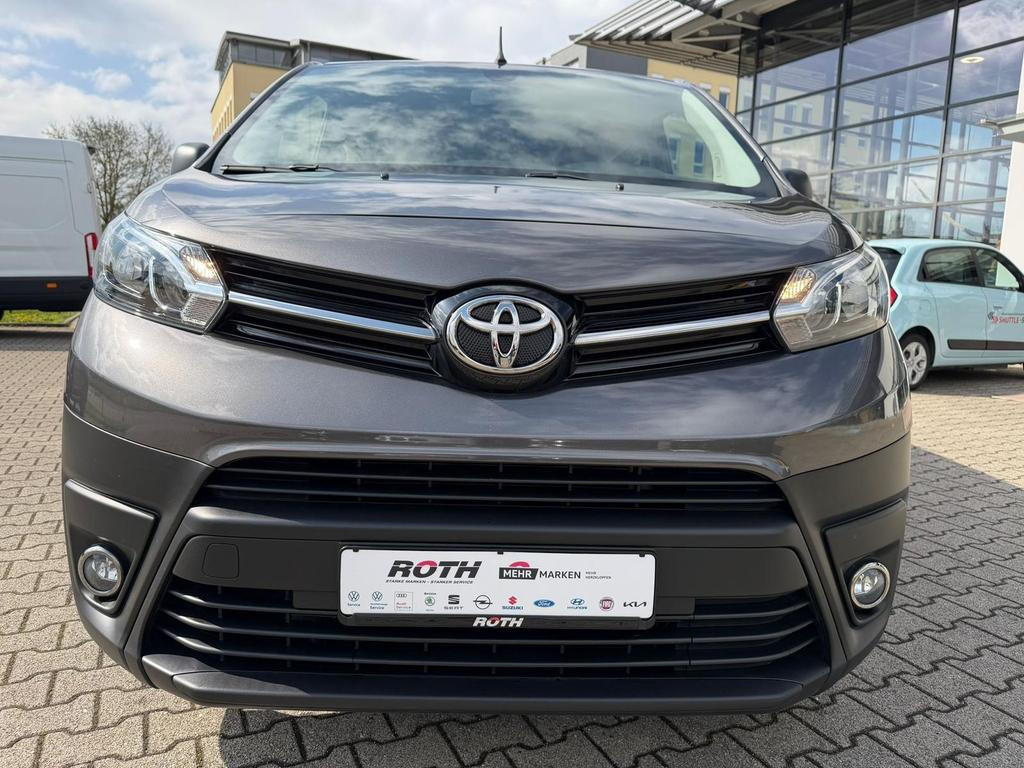 Toyota Proace (Verso)