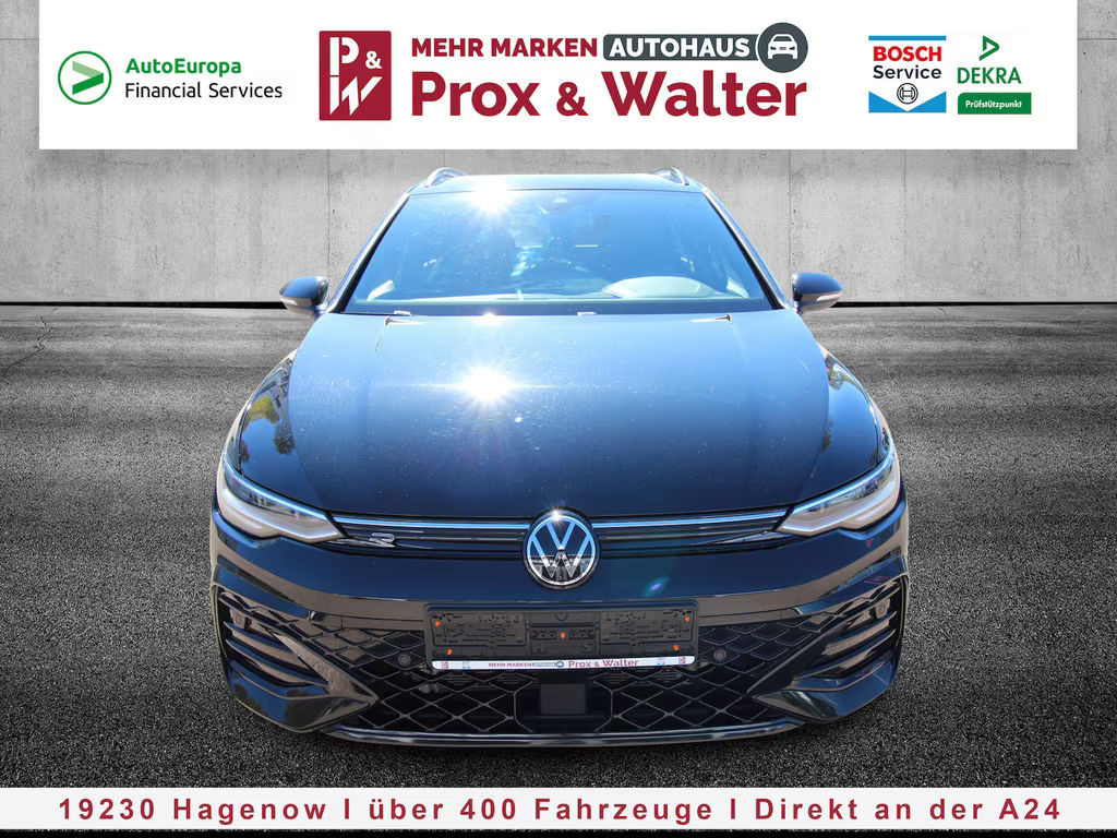 Volkswagen Golf Variant R-Line 1.5 TSI Golf VIII