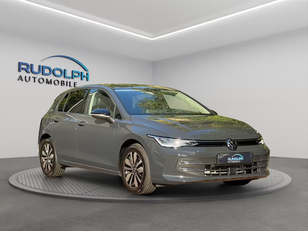 Volkswagen Golf DSG 1.5 eTSI