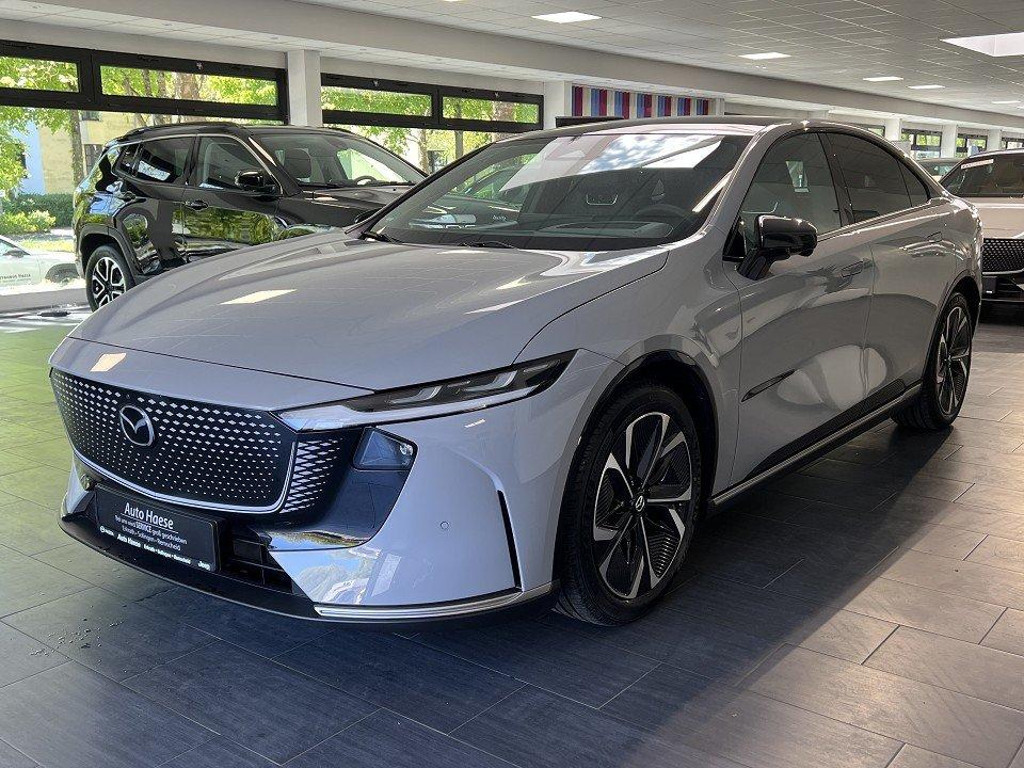 Mazda 6e