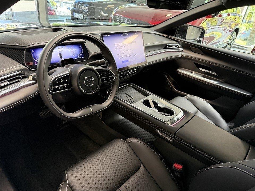 Mazda 6e