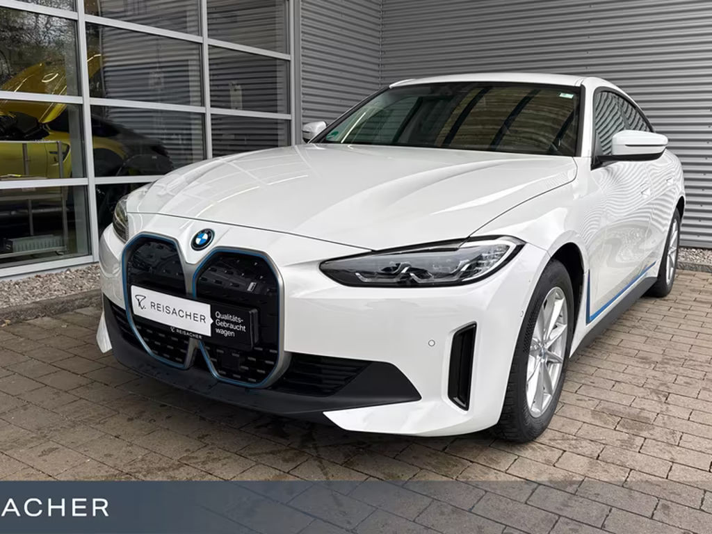 BMW i4 A e-DRIVE40 LCPlus,LED,LM17, 8fach