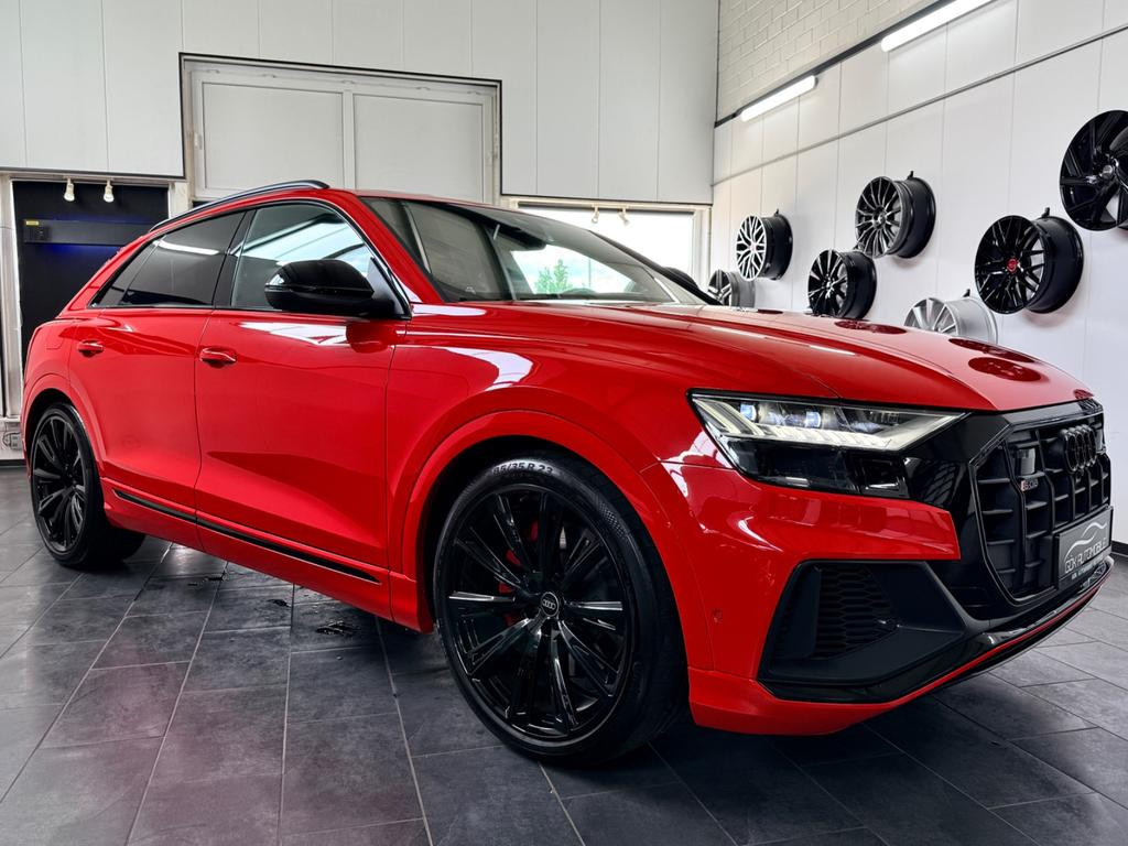 Audi SQ8