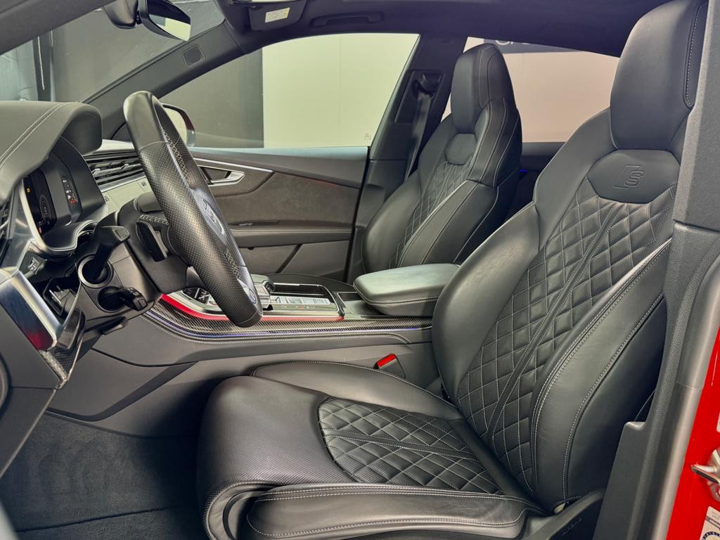 Audi SQ8