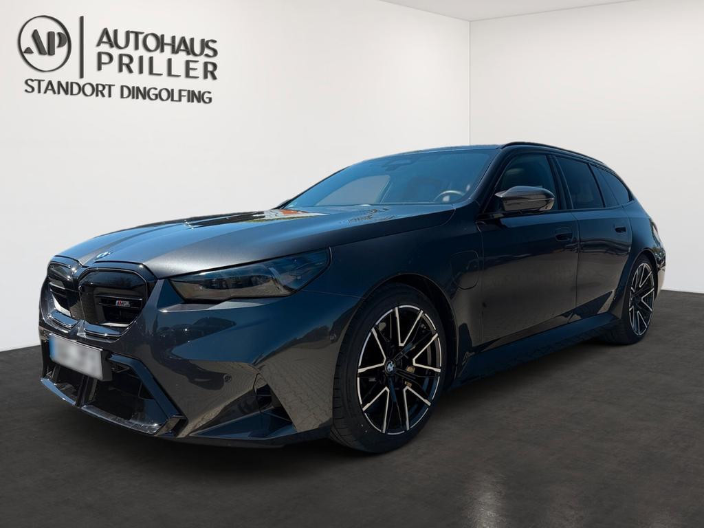 BMW M5 Touring/0,5% Verst./Ultimate/AHK/Carb.Kermaik