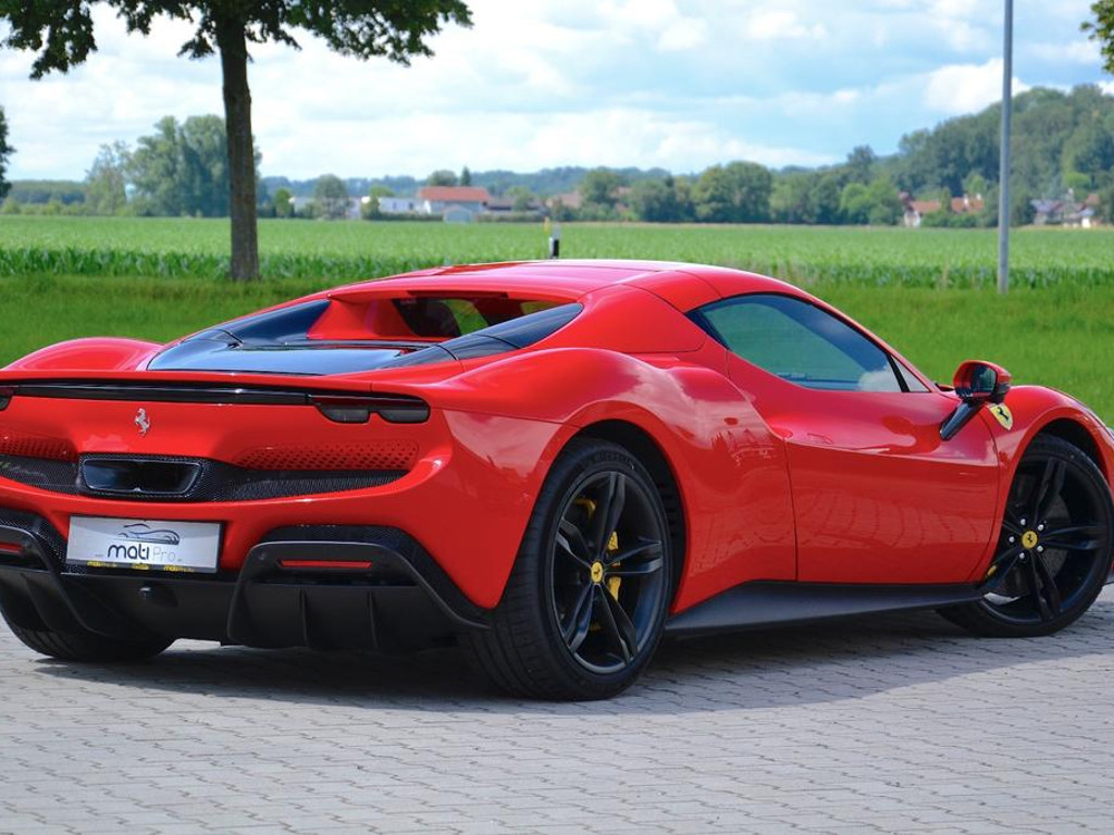Ferrari 296 GTS