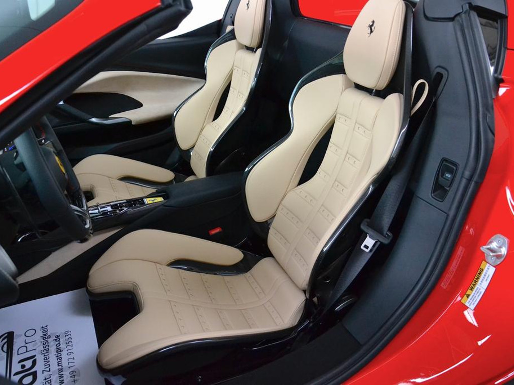 Ferrari 296 GTS