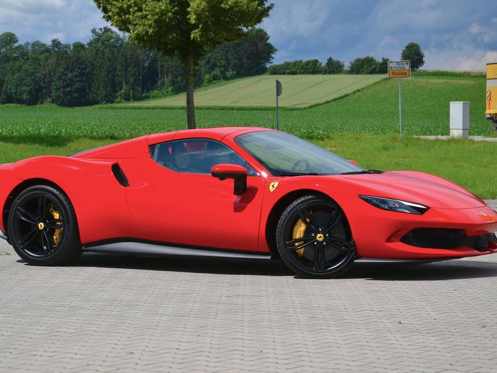 Ferrari 296 GTS
