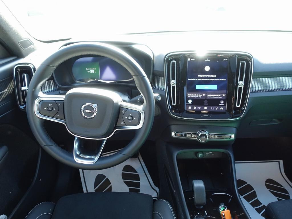 Volvo EX40