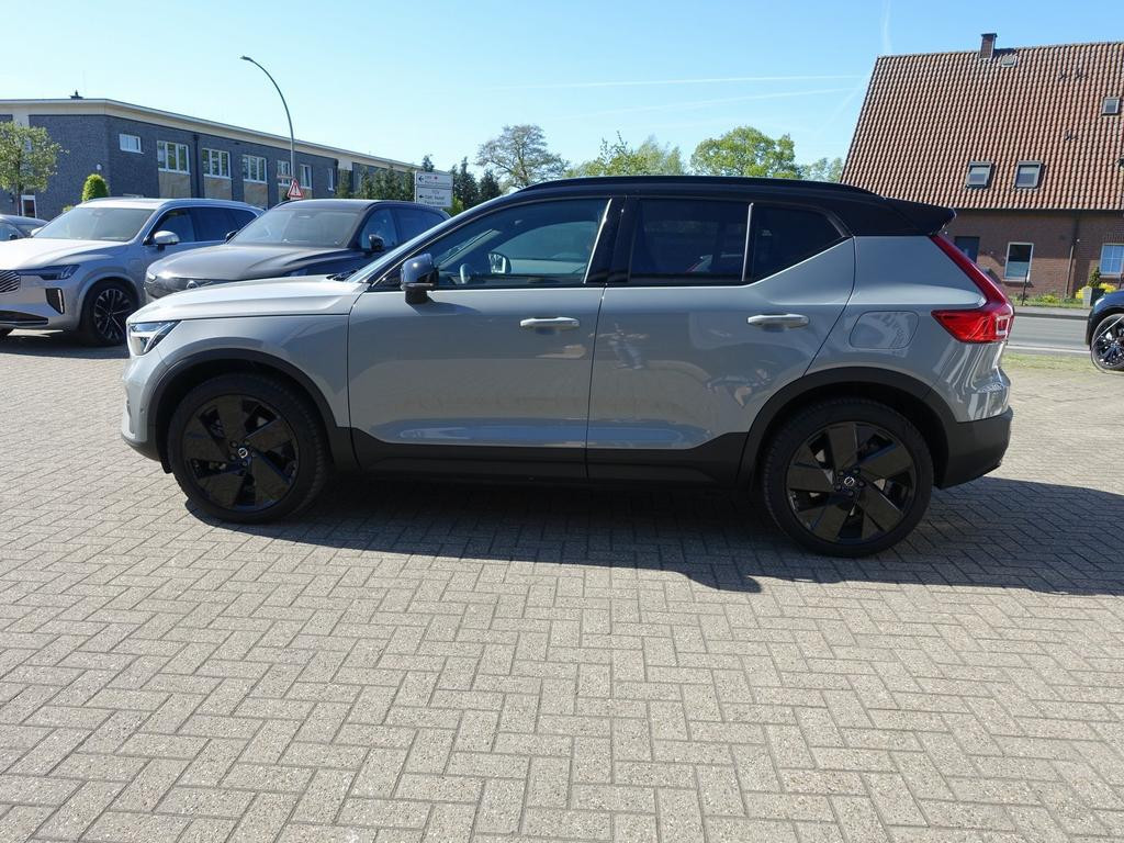 Volvo EX40