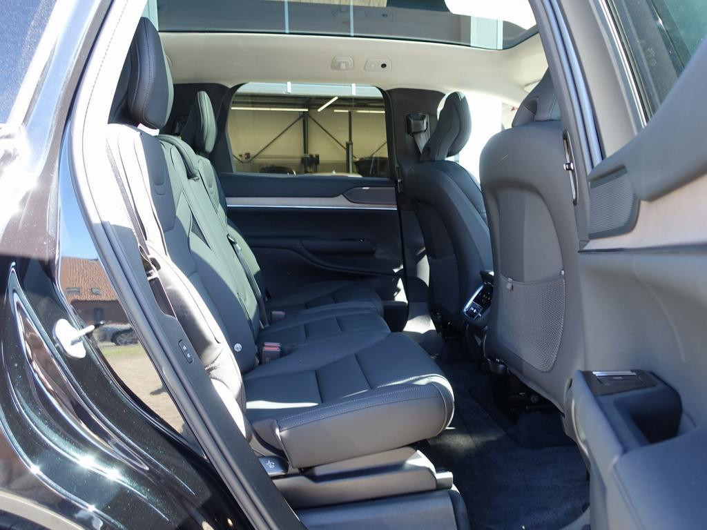 Volvo EX90