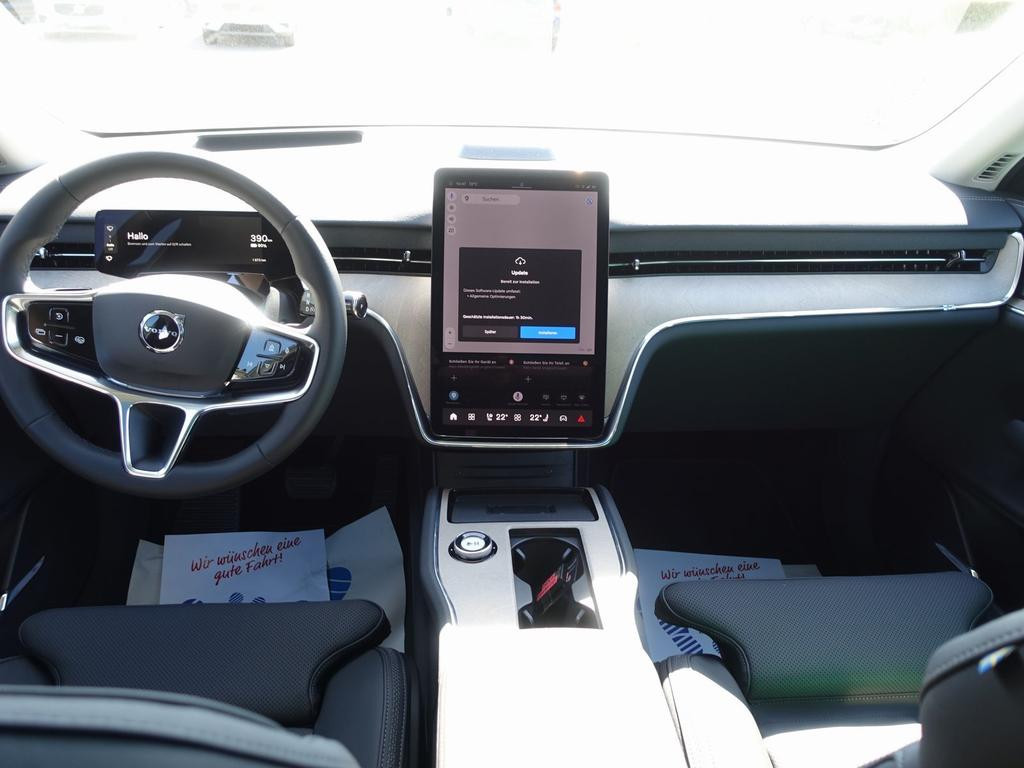 Volvo EX90