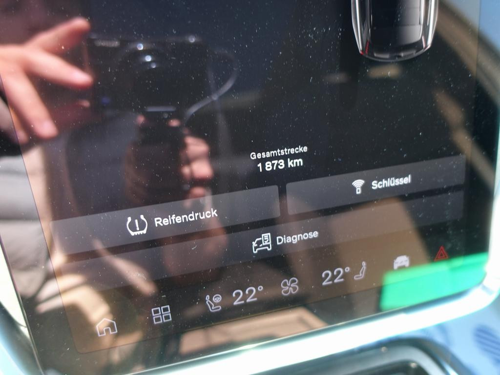 Volvo EX90