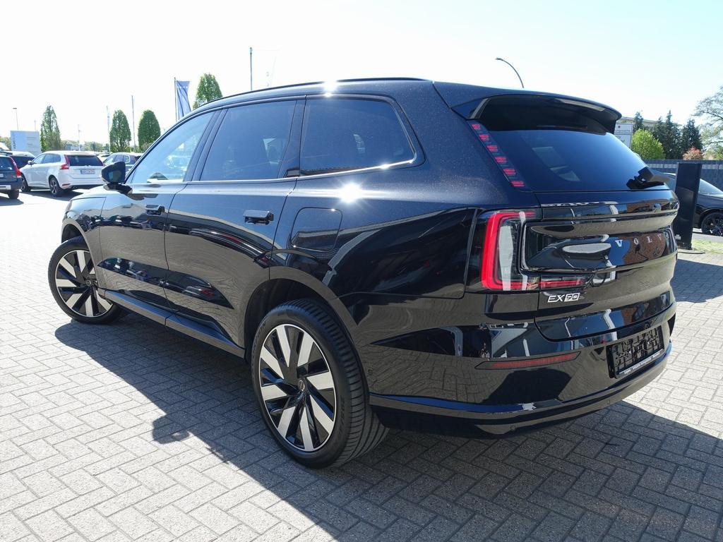 Volvo EX90