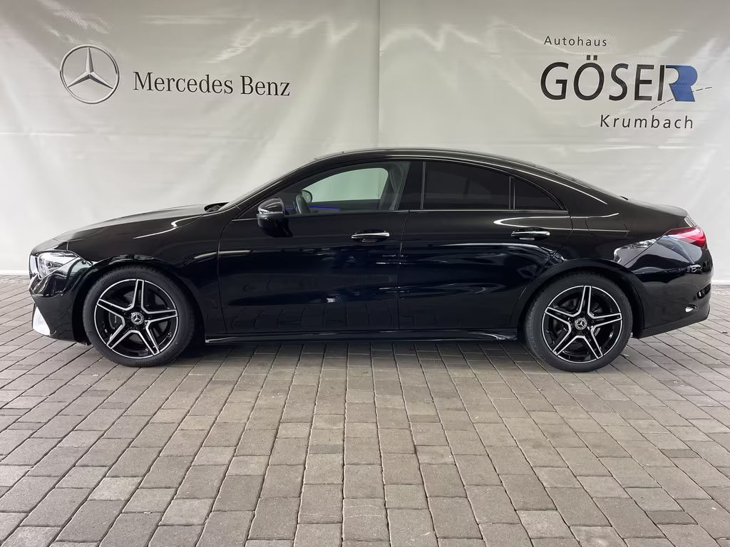 Mercedes-Benz CLA-Klasse CLA 220 4MATIC AMG Line Sedan